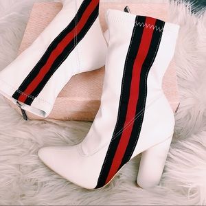 BRAND NEW (without tags, in box) Boots